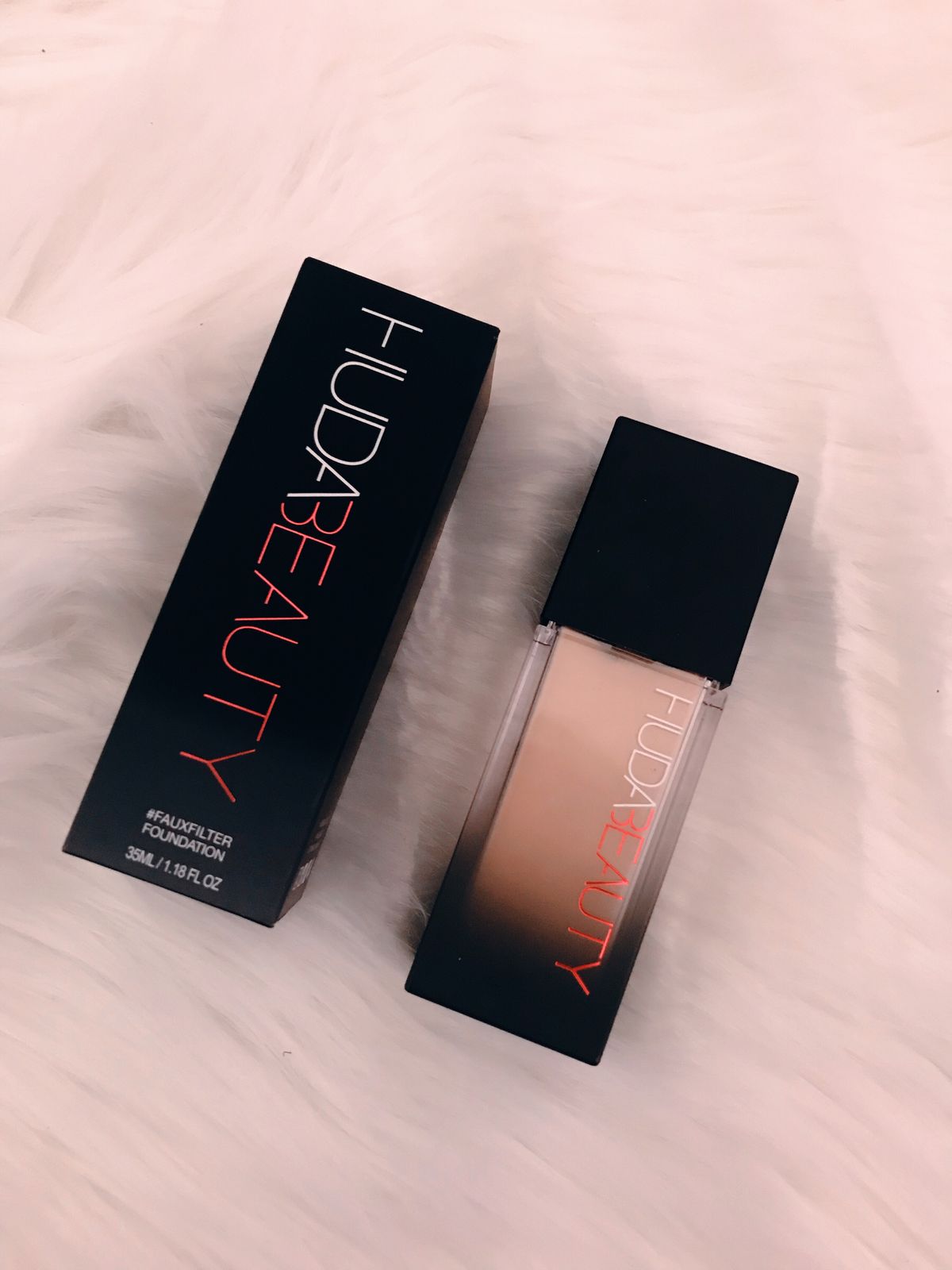 Huda Beauty Matte Liquid Foundation